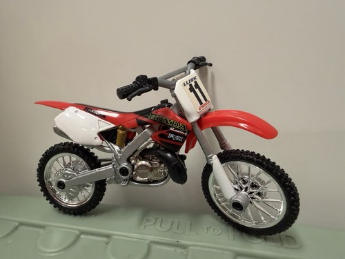 Hot wheels 2000 moto - wheels, core